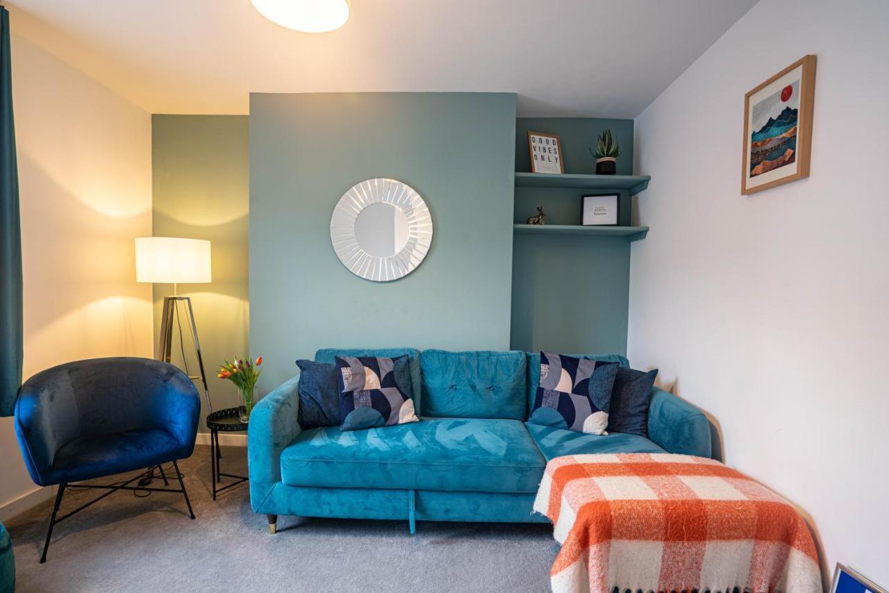 The Becket - Three Bedroom City Centre House With Parking Canterbury Exterior photo